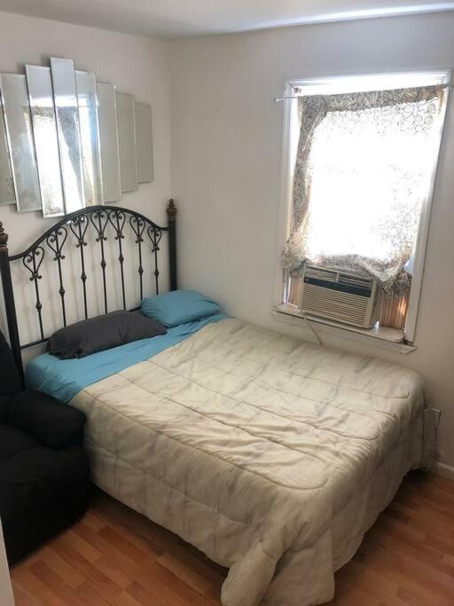 Lovely Private Rm In Newark 3 Min From Ironbound Exterior photo